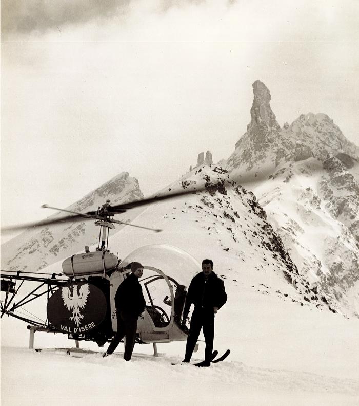 Dépose à 3200 m. Avril 1957